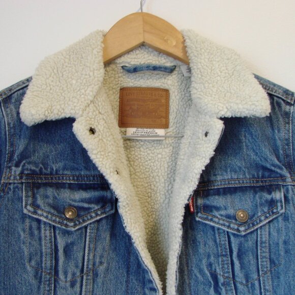 Levi's Sherpa Denim Trucker Jacket Premium Levi's Snap Buttons Size Small - Picture 6 of 16